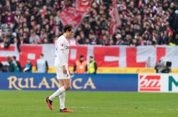 开云下载-奥格斯堡主教练下课，球队走势不佳