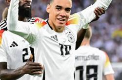 开云体育-关于德国队紧追荷兰，展现强大实力的信息