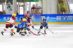 开云体育登录-关于球员们在场上奋勇拼搏，全力以赴争夺胜利！的信息