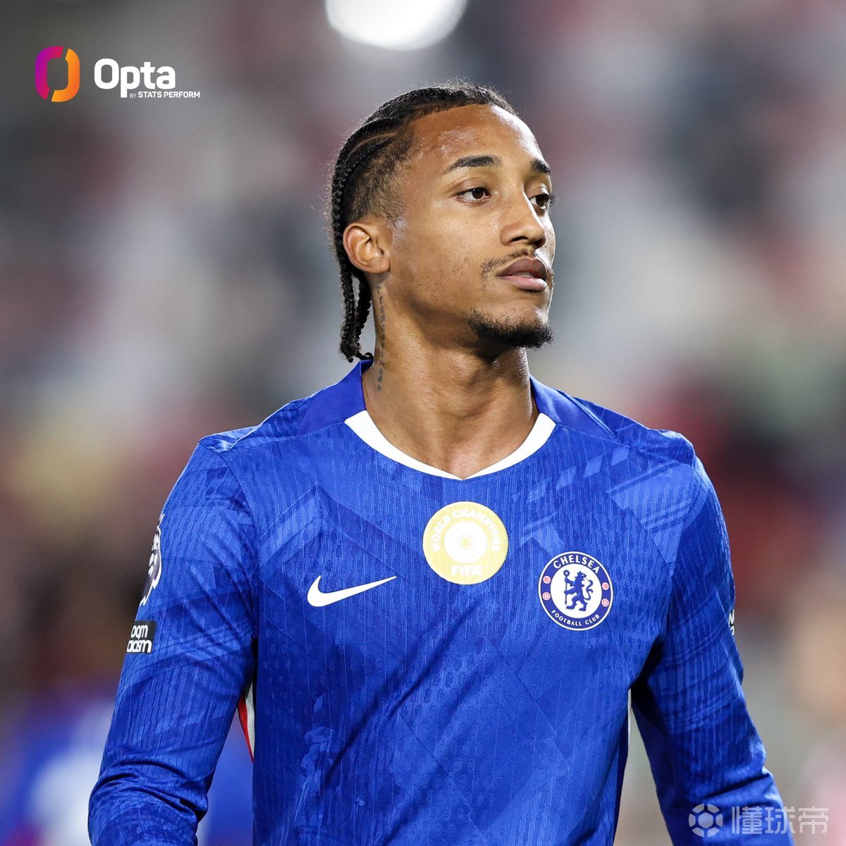 切尔西核心球员发挥出色,重要一球锁定英格兰足球联赛榜首的简单介绍 切尔西核心球员发挥出色,重要一球锁定英格兰足球联赛榜首的简单介绍