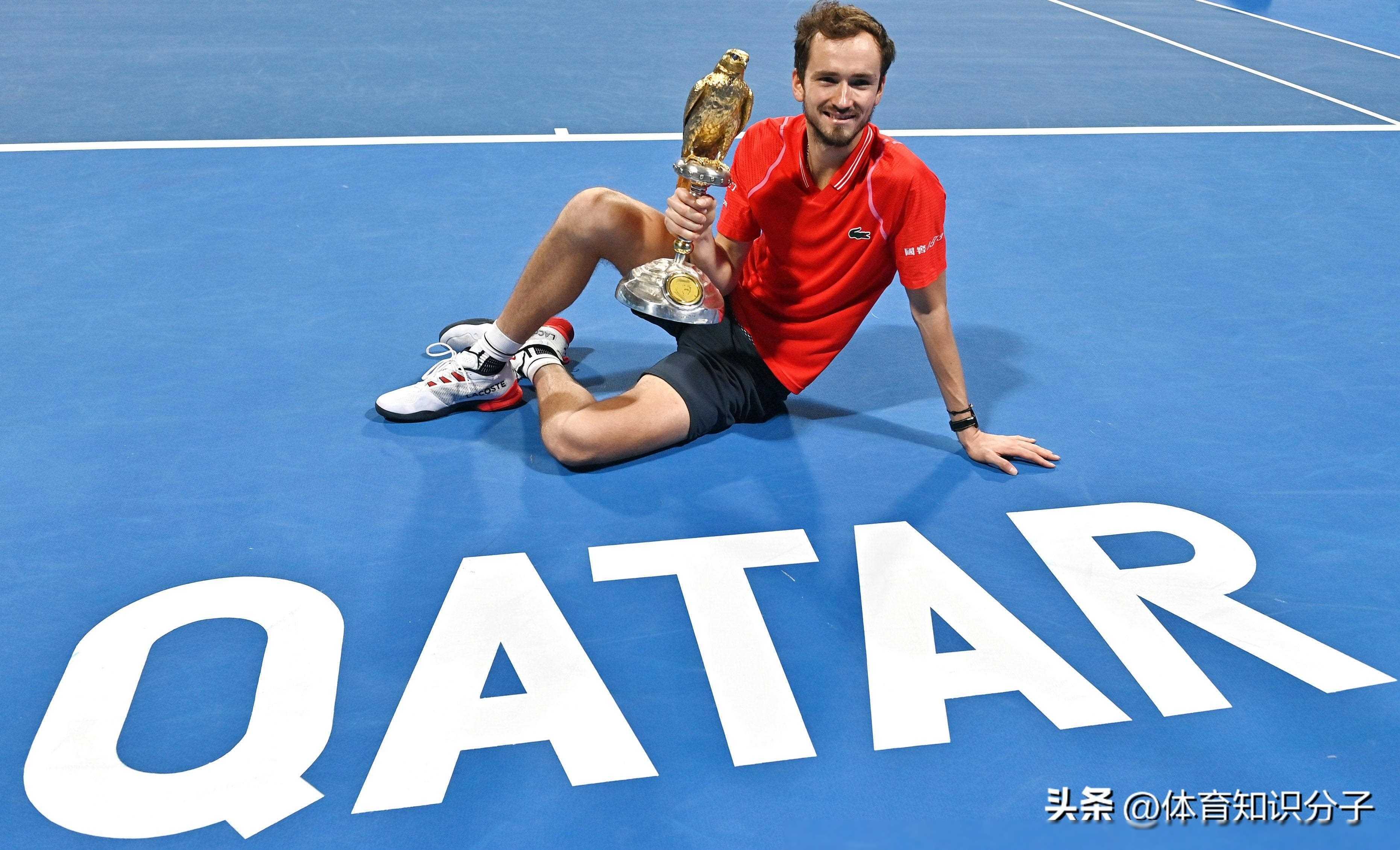 美国网球队翻盘澳大利亚网球队,梅德韦杰夫绝境逆转的简单介绍 美国网球队翻盘澳大利亚网球队,梅德韦杰夫绝境逆转的简单介绍